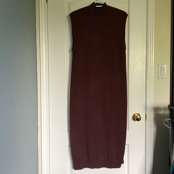 Dynamite Turtleneck Sweater Sleeveless Dress - Picture 5 of 8